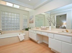 521 Silver Lake Dr, Danville CA 94526