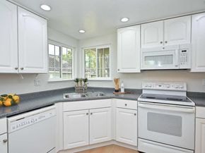 521 Silver Lake Dr, Danville CA 94526