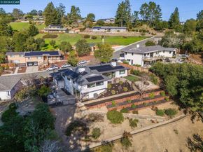 89 Greenfield Dr, Moraga CA 94556