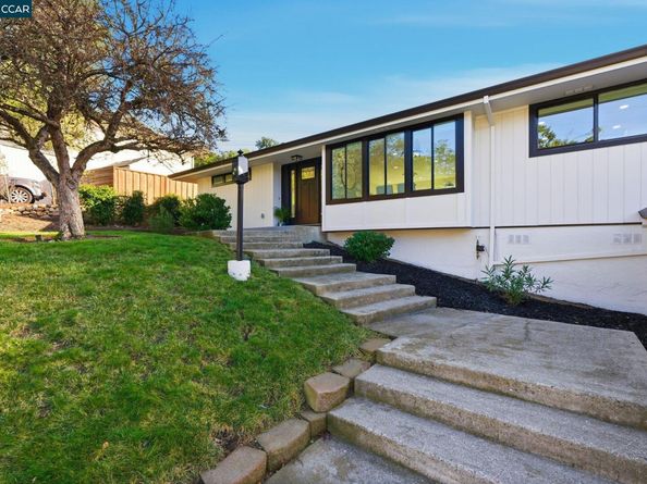 89 Greenfield Dr, Moraga CA 94556