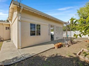 523 Evelyn Ln, Hayward CA 94544