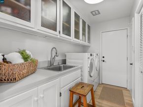 130 Montair Dr, Danville CA 94526