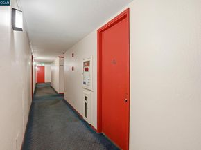 551 Jean St 104, Oakland CA 94610
