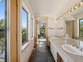 319 Tappan Ter, Orinda CA 94563