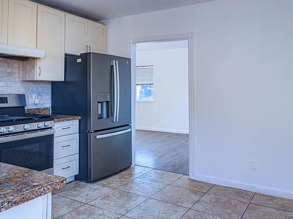1601 79th avenue, Oakland CA 94621