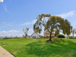 189 Schooner Ct, Richmond CA 94804