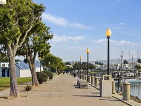 189 Schooner Ct, Richmond CA 94804