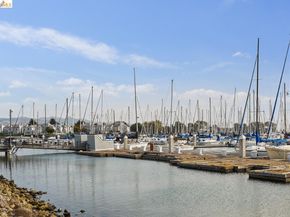 189 Schooner Ct, Richmond CA 94804