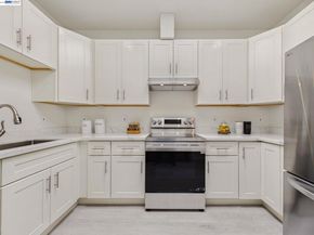 718 26th, Oakland CA 94612
