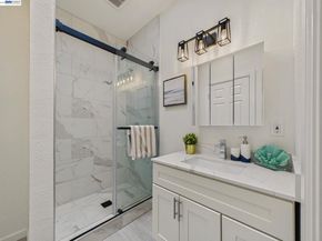 718 26th, Oakland CA 94612