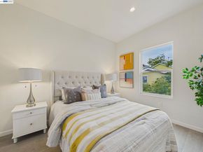 718 26th, Oakland CA 94612