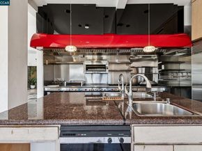 5 Oak Flat Rd., Orinda CA 94563