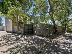 5 Oak Flat Rd., Orinda CA 94563