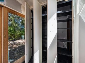 5 Oak Flat Rd., Orinda CA 94563