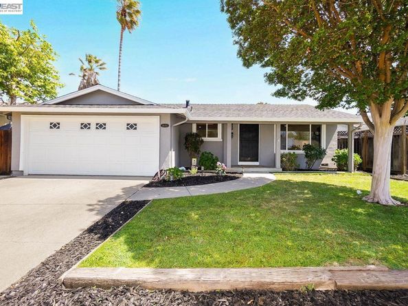 34352 Newton Ct, Fremont CA 94555