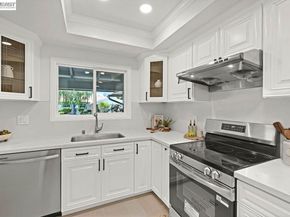 34352 Newton Ct, Fremont CA 94555