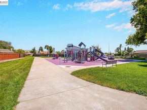 34352 Newton Ct, Fremont CA 94555