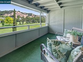3136 Tice Creek Dr 5, Walnut Creek CA 94595