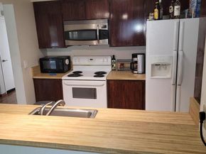 2 Tarn Ct, Hercules CA 94547