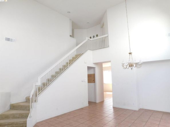15678 Atlantus Ave, San Leandro CA 94579