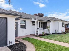 320 Beach Rd, Alameda CA 94502
