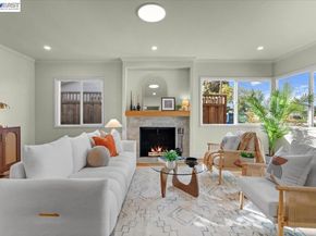 320 Beach Rd, Alameda CA 94502