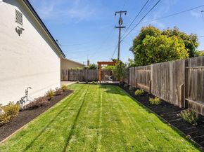 25589 Belhaven St, Hayward CA 94545