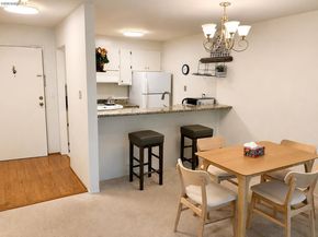 625 El Dorado Ave 204, Oakland CA 94611