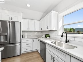 1038 Division St, Pleasanton CA 94566