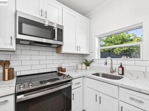 1038 Division St, Pleasanton CA 94566