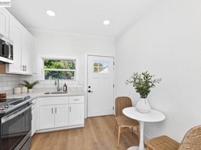 1038 Division St, Pleasanton CA 94566