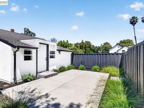 1038 Division St, Pleasanton CA 94566