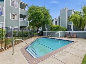 1050 N Maywood Lane, Martinez CA 94553