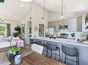 1050 N Maywood Lane, Martinez CA 94553