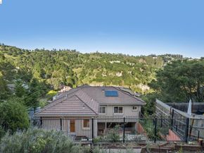 6929 Bristol Dr, Berkeley CA 94705