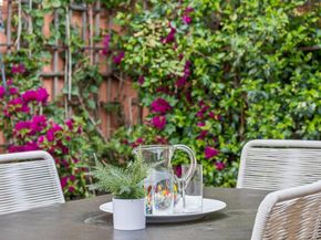 6929 Bristol Dr, Berkeley CA 94705