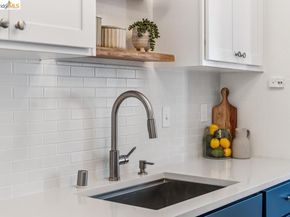 322 Hanover Ave 212, Oakland CA 94606