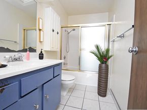 555 Pierce St 1320, Albany CA 94706