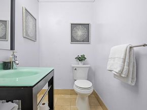 20061 Santa Maria Ave, Castro Valley CA 94546