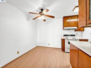 26088 Kay Ave 205, Hayward CA 94545