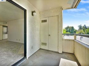 26088 Kay Ave 205, Hayward CA 94545