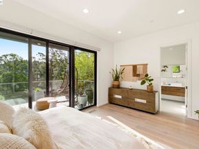 45 Homeglen Ln, Oakland CA 94611