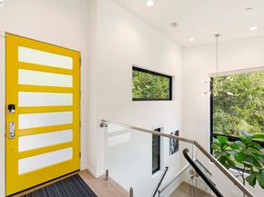 45 Homeglen Ln, Oakland CA 94611