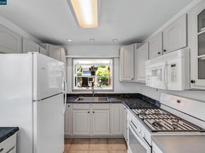 17380 Via San Ardo, San Lorenzo CA 94580