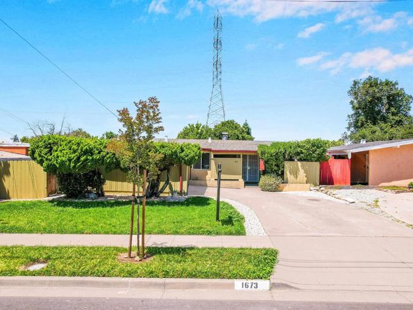 1673 Southgate St, Hayward CA 94545
