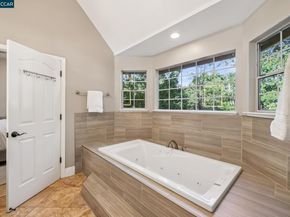 154 Crest Ave, Alamo CA 94507