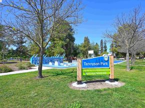 28325 Winn Ct 1, Hayward CA 94544
