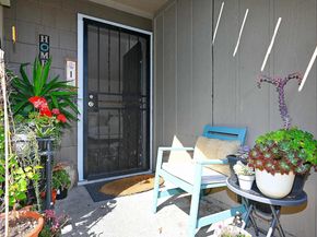 28325 Winn Ct 1, Hayward CA 94544