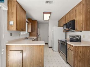 232 Loma Verde Dr, San Lorenzo CA 94580