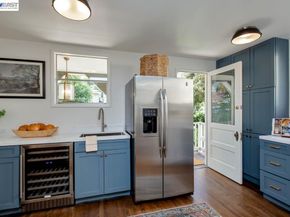 1111 Union St, Alameda CA 94501